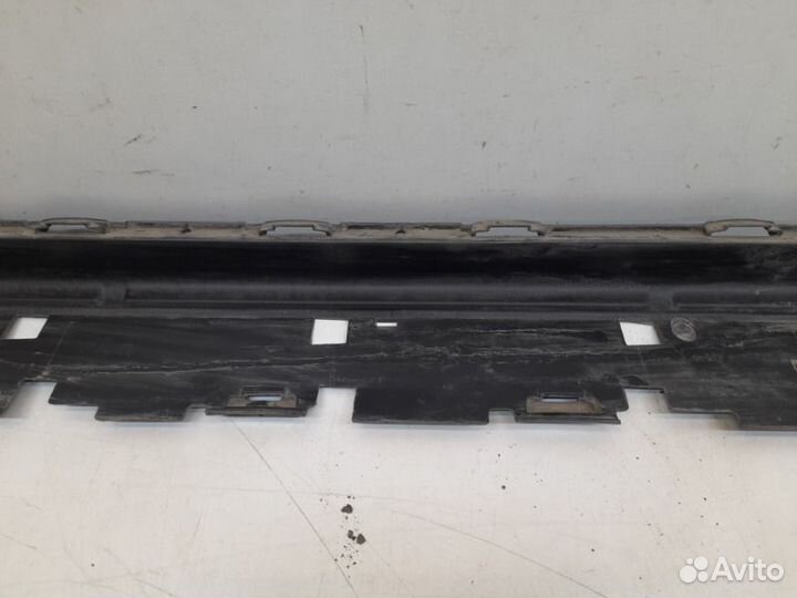 Накладка порога внутренняя правая Toyota Land