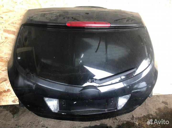 Крышка дверь багажника Nissan Murano повреждения