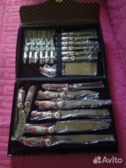 Набор кухонных ножей (новые)