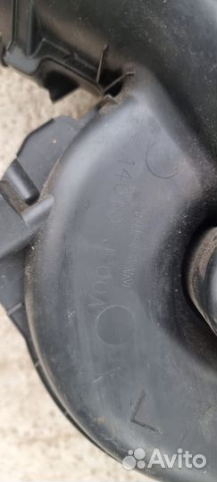 Коллектор впускной Nissan VQ35DE