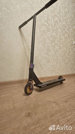 Трюковой самокат tech team