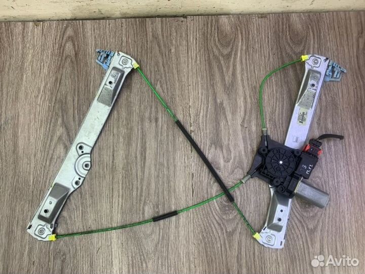 Стеклоподъемник передний правый Opel Corsa D