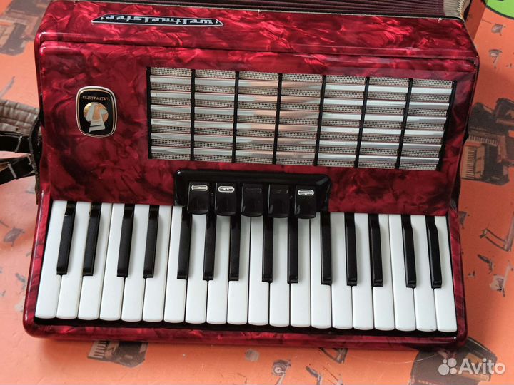 Аккордеон weltmeister stella 3/4 / Скупка