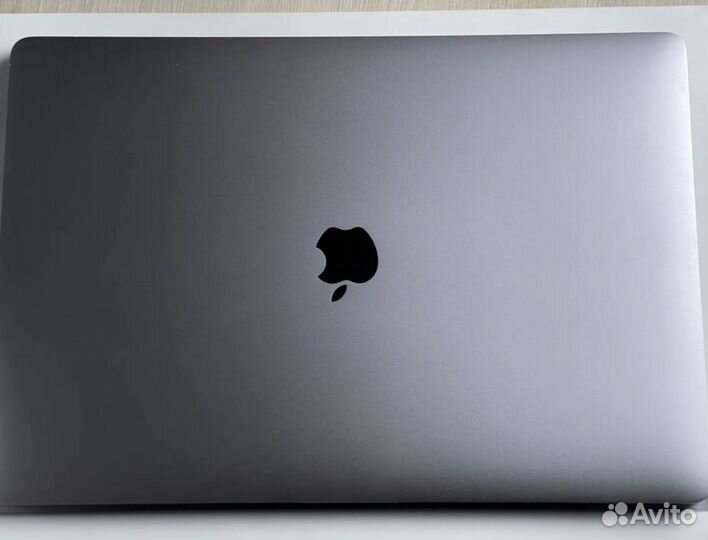 Macbook Pro 15 2019 i7