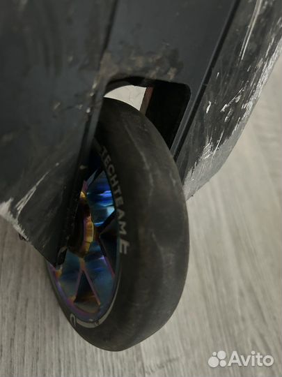 Трюковой самокат tech team eddy