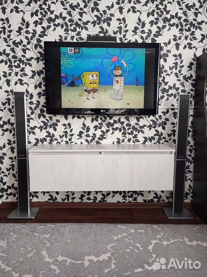 Подвесная тумба под тв