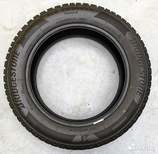Bridgestone Ice Cruiser 7000S 205/50 R16 91T