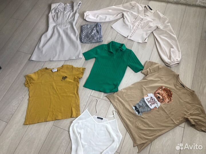 Хорошие вещи на девушку 42-44