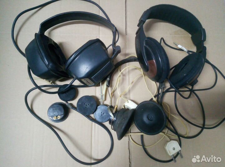 Головные телефоны