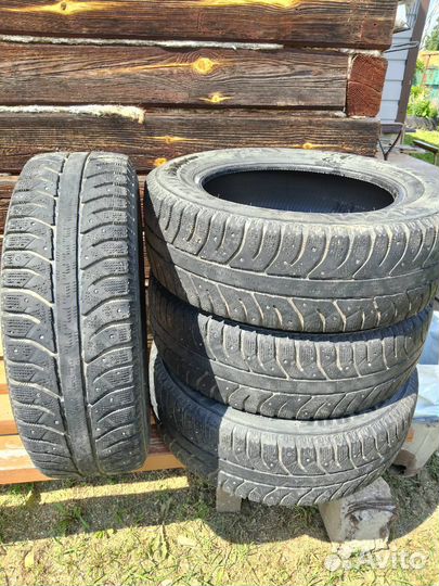 Bridgestone Ice Cruiser 7000 185/65 R15