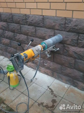 Алмазное сверление отверстий