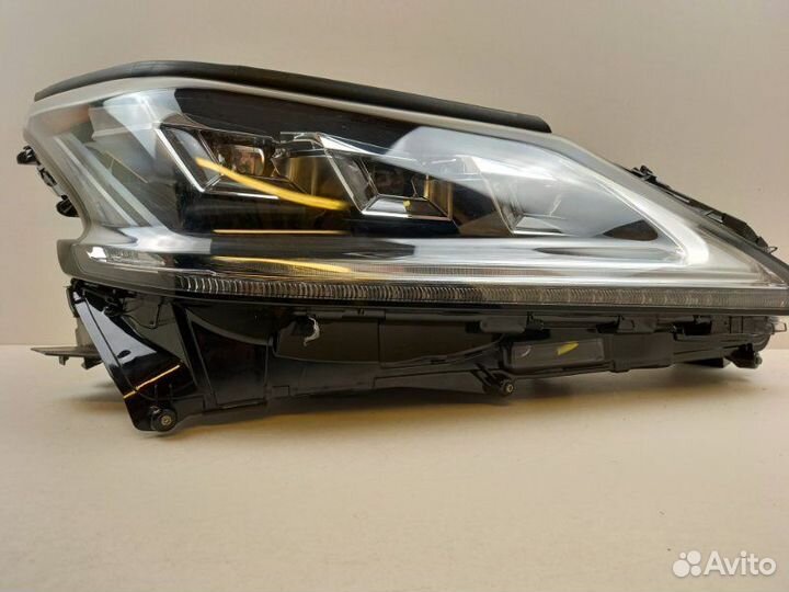 Фара правая Lexus Lx 3 2015-2021
