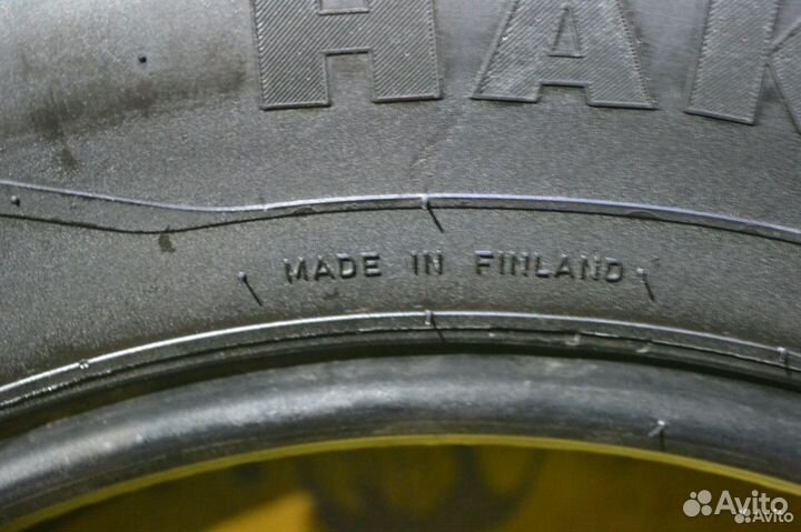 Nokian Tyres Hakkapeliitta 4 235/65 R17