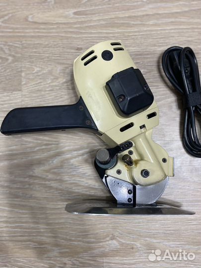 Дисковый раскройный нож Aurora