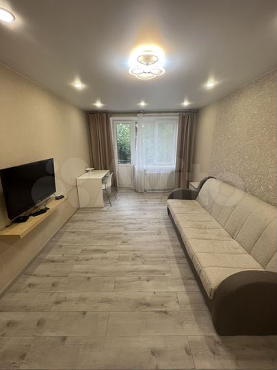 1-к. квартира, 36 м², 3/9 эт.