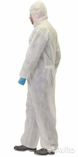 Защитный костюм