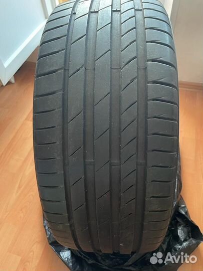 Kumho Ecsta PS71 245/45 R18 100Y