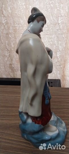 Статуэтка Майская ночь