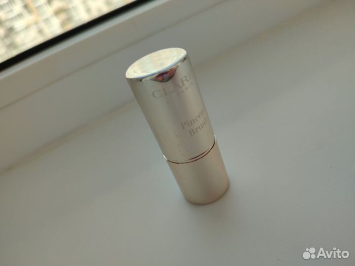 Кисть для пудры Clarins