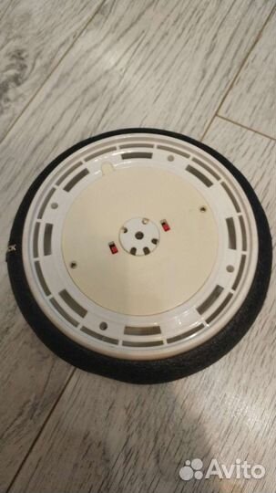 Аэрофутбол, парящий футбольный мяч