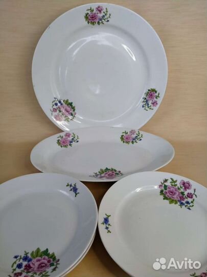 Блюдо, тарелки Дулёво