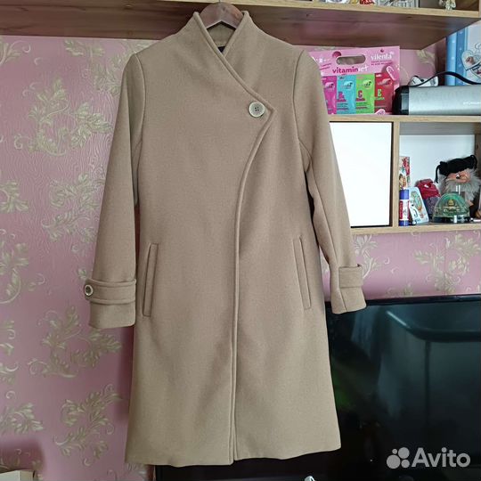 Пальто женское 42 44