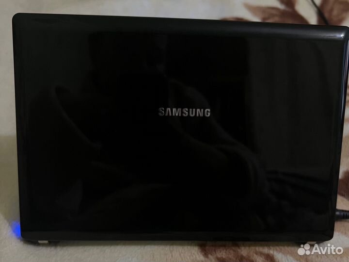 Ноутбук samsung