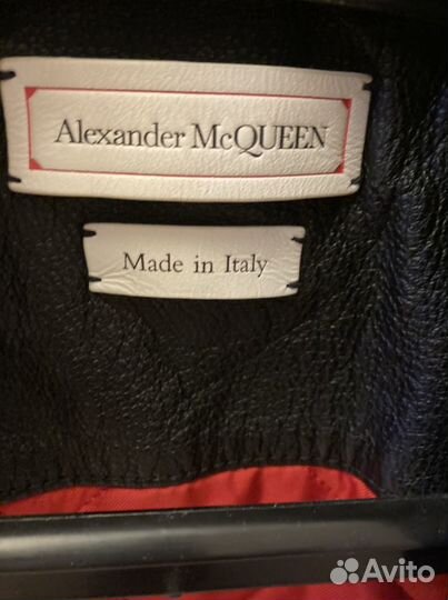 Alexander mcqueen кожаная куртка оригинал