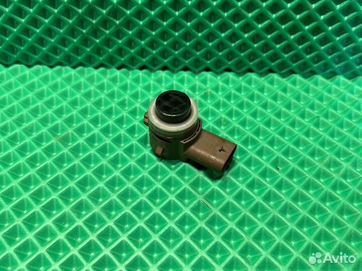 Датчик парковки BMW 5 G30 66209274429