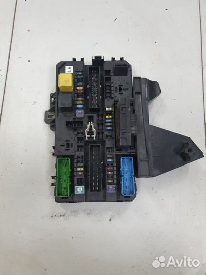 Блок предохранителей салонный Opel Astra универсал