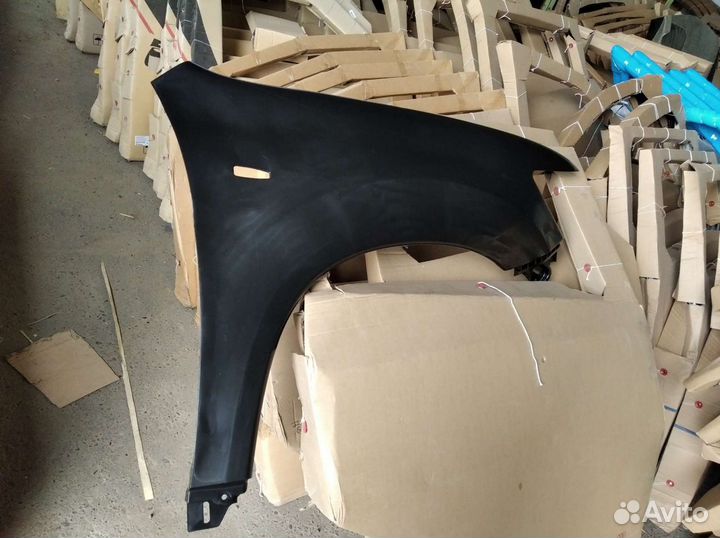 Крыло переднее правое Mitsubishi ASX 2010 - 2019