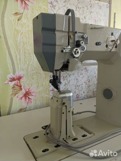 Колонковая швейная машина Aurora A-8810D