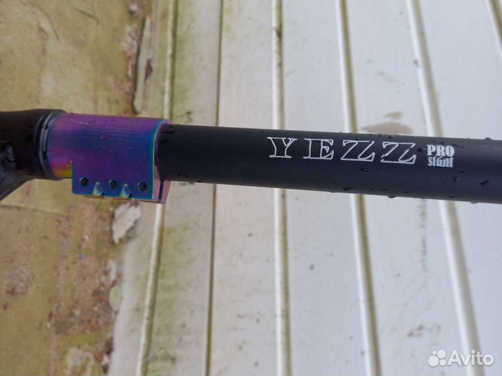 Трюковой самокат yezz PRO stunt MS-190