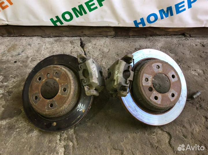 Суппорт задний правый с диском BMW-бмв 5-серия E3