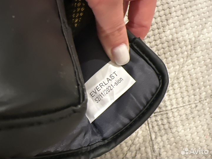 Боксерские перчатки everlast 8oz