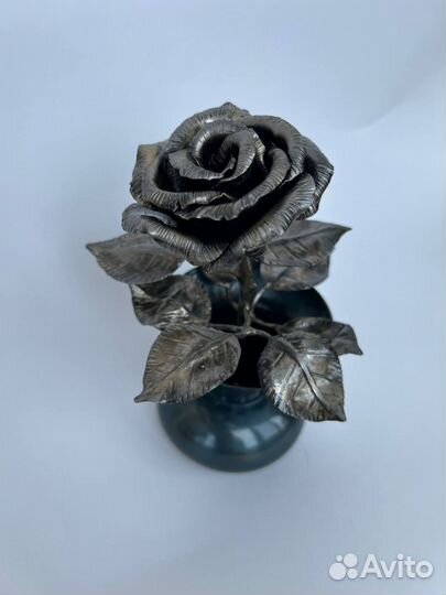 Кованая роза для любимой