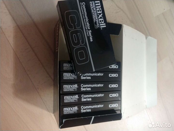 Аудио кассеты maxell