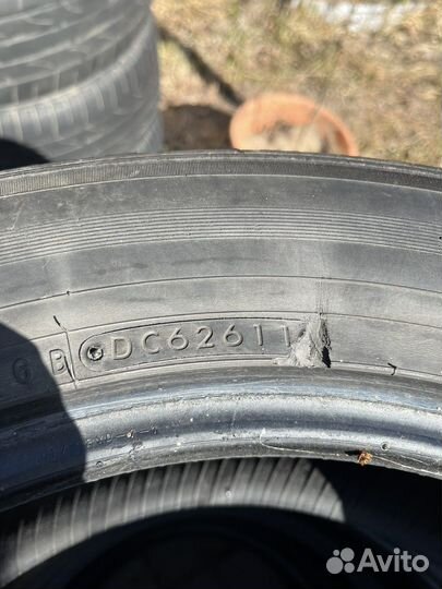 Toyo 330 235/55 R17 99T