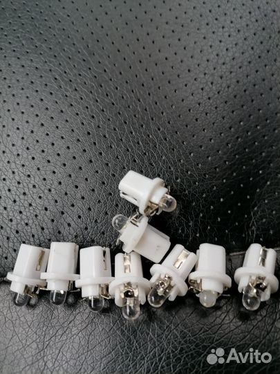 Лампы в щиток приборов