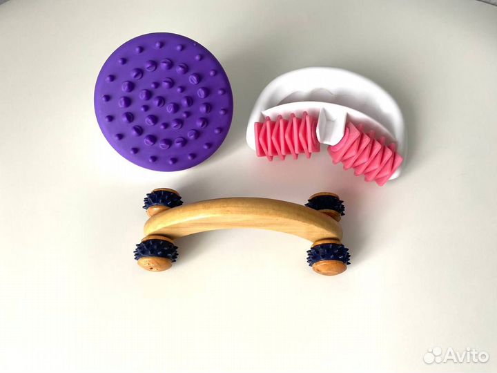 Массажер для тела ручной