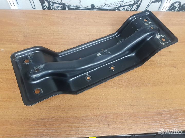 Кронштейн подвесного подшипника land rover