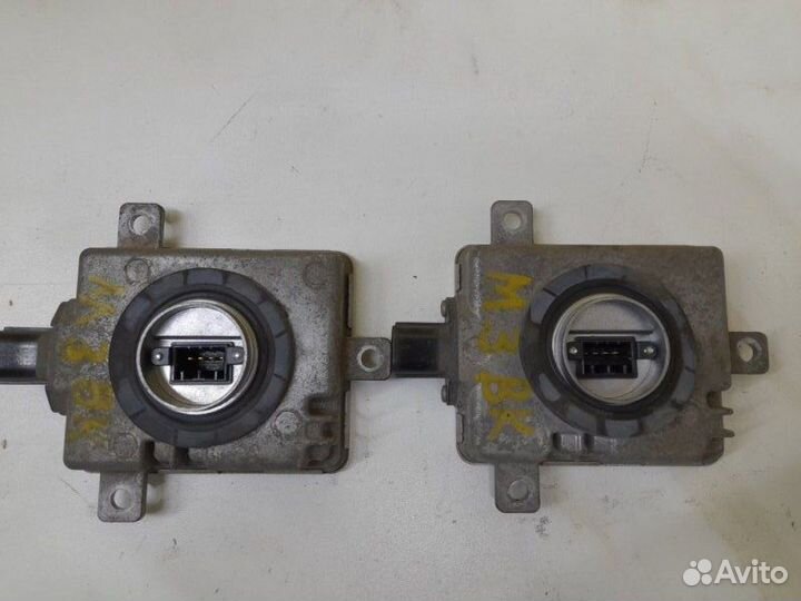 Блок розжига ксенона Mazda 3 Bk