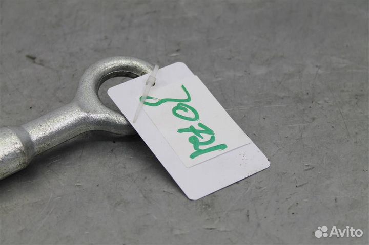 Крюк буксировочный Volvo XC90 2014-2019