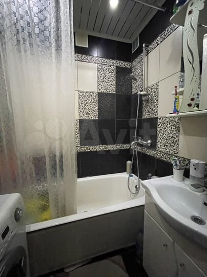 2-к. квартира, 56 м², 9/9 эт.