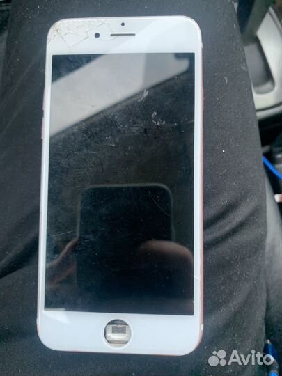 Телефон iPhone 6s
