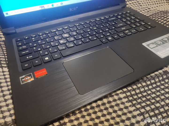 Ноутбук acer ryzen 5 / video 2gb/ ddr4