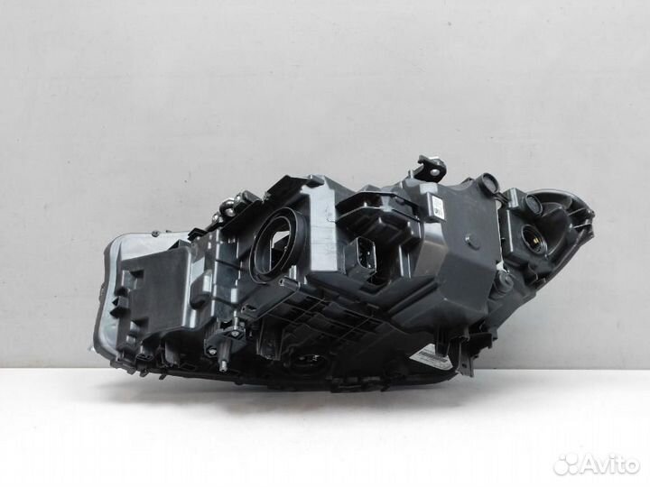 Фара правая BMW 5-Series/M5