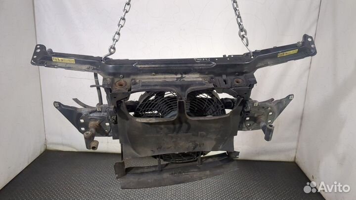 Рамка передняя BMW 3 E46, 2002