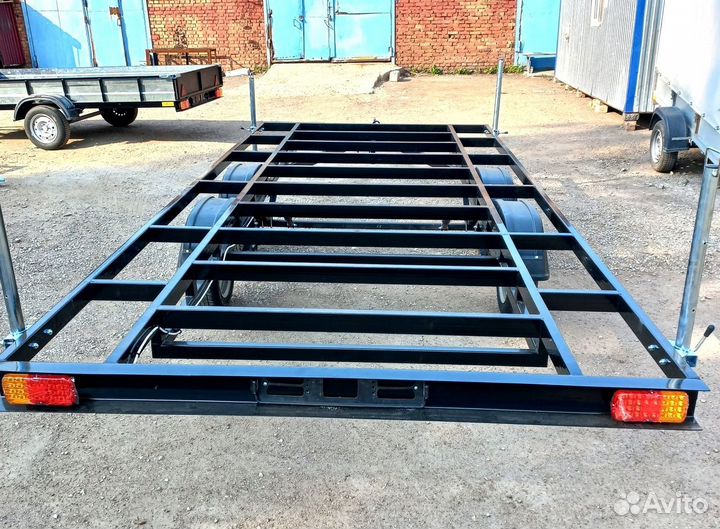 Прицеп легковой для пчел