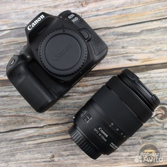 Canon EOS 90D KIT 18-135